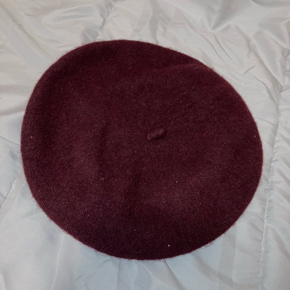 Dark maroon beret one size H&M new - Picture 1 of 3